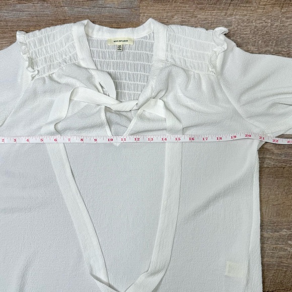 Max Studio White Blouse with Tie Detail - Picture 5 of 7